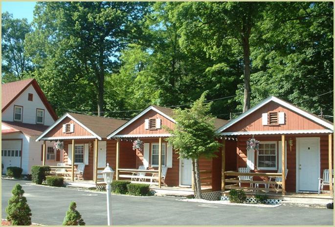 Seven Dwarfs Motel & Cabins Lake George Ngoại thất bức ảnh