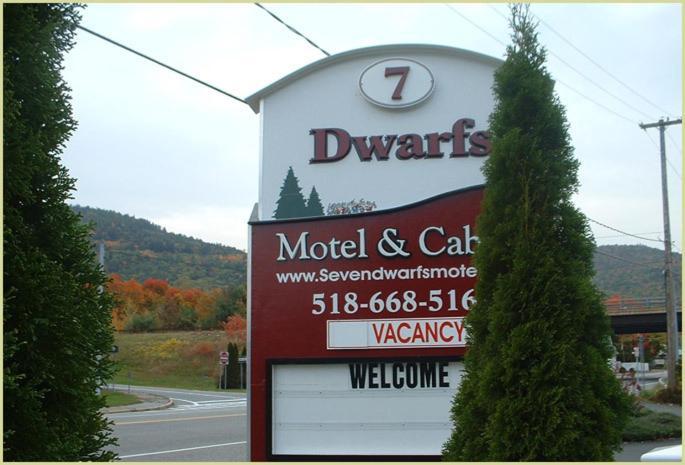 Seven Dwarfs Motel & Cabins Lake George Ngoại thất bức ảnh