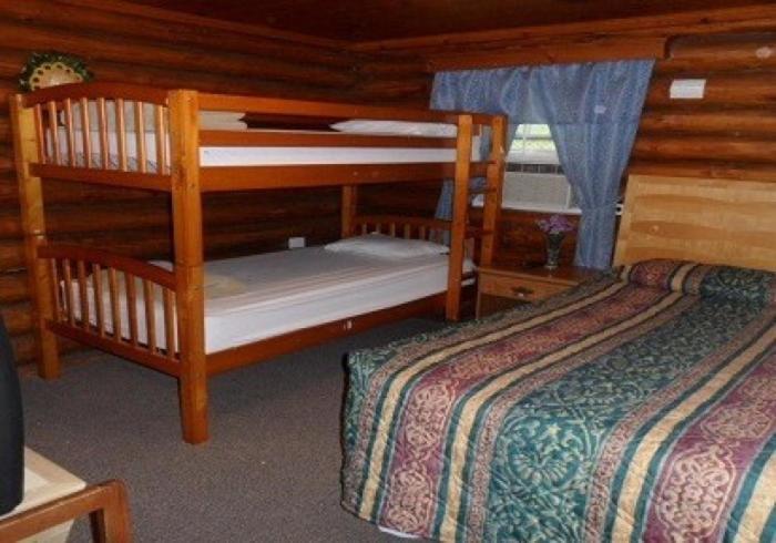 Seven Dwarfs Motel & Cabins Lake George Ngoại thất bức ảnh